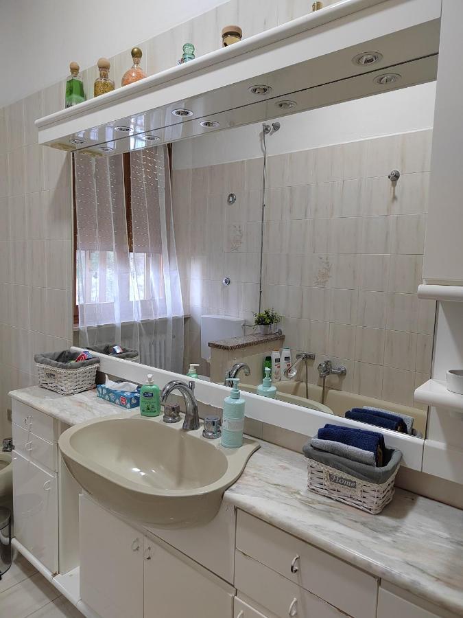 B&B La Finestra Sul Mare ริปาตรานโซเน ภายนอก รูปภาพ