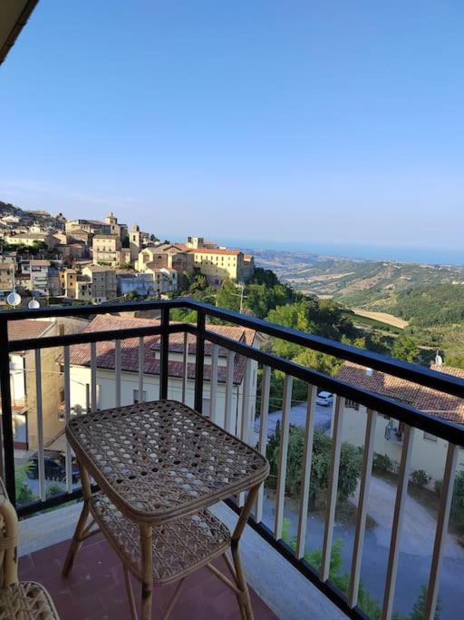B&B La Finestra Sul Mare ริปาตรานโซเน ภายนอก รูปภาพ